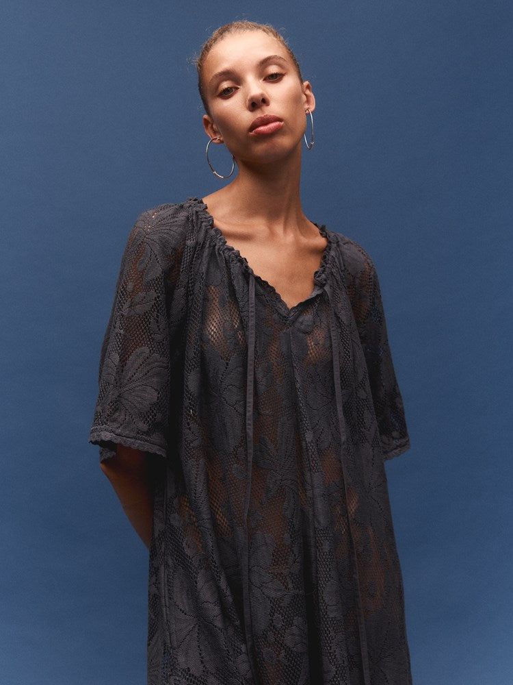 Midnight Lace Primavera Maxi Dress