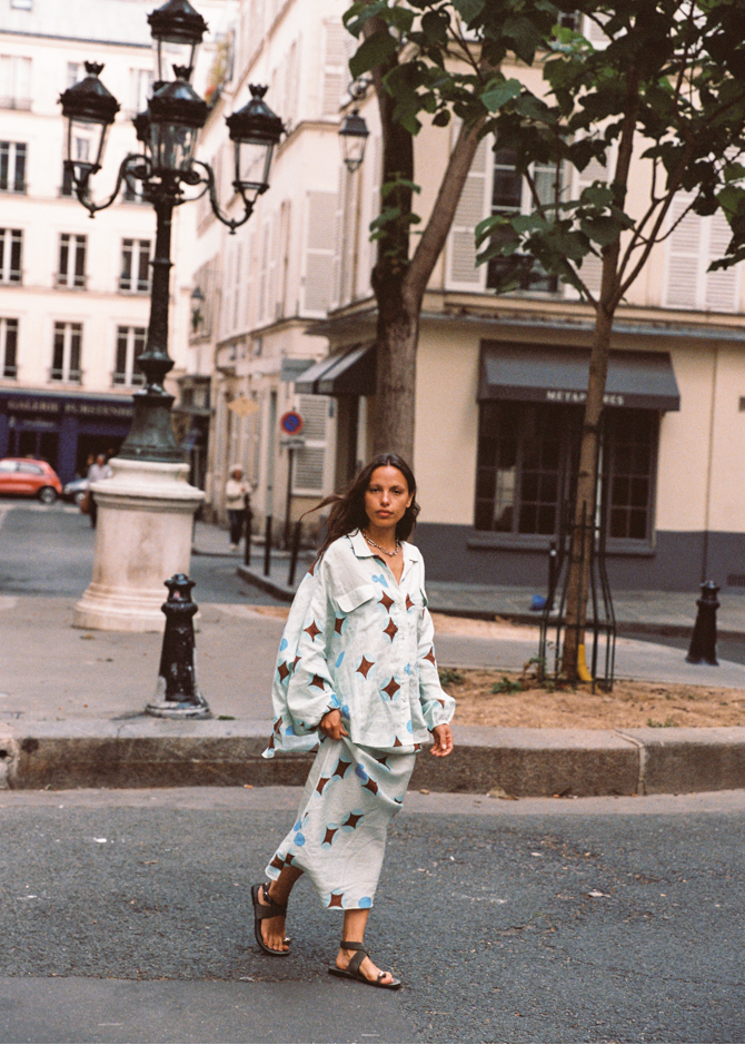 AQUARIUS COLUMN SKIRT