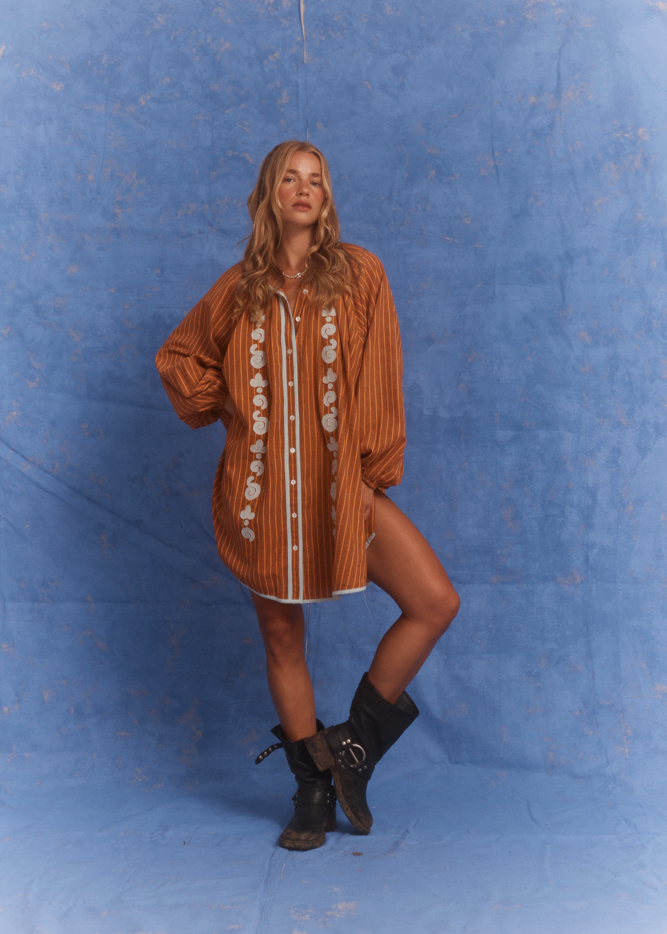 BELLO SWIRL CUPIO SHIRT DRESS