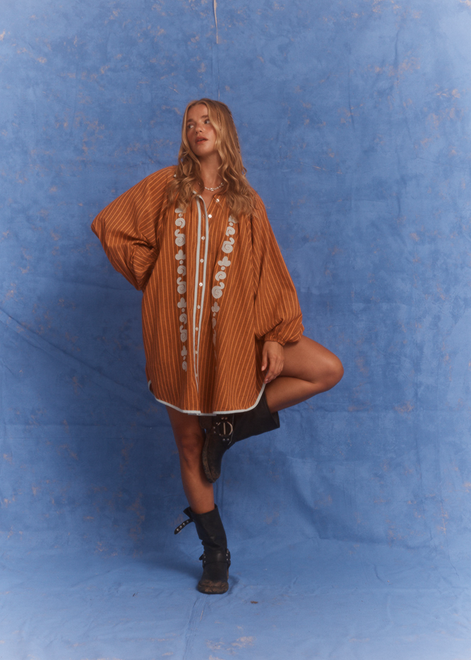 BELLO SWIRL CUPIO SHIRT DRESS