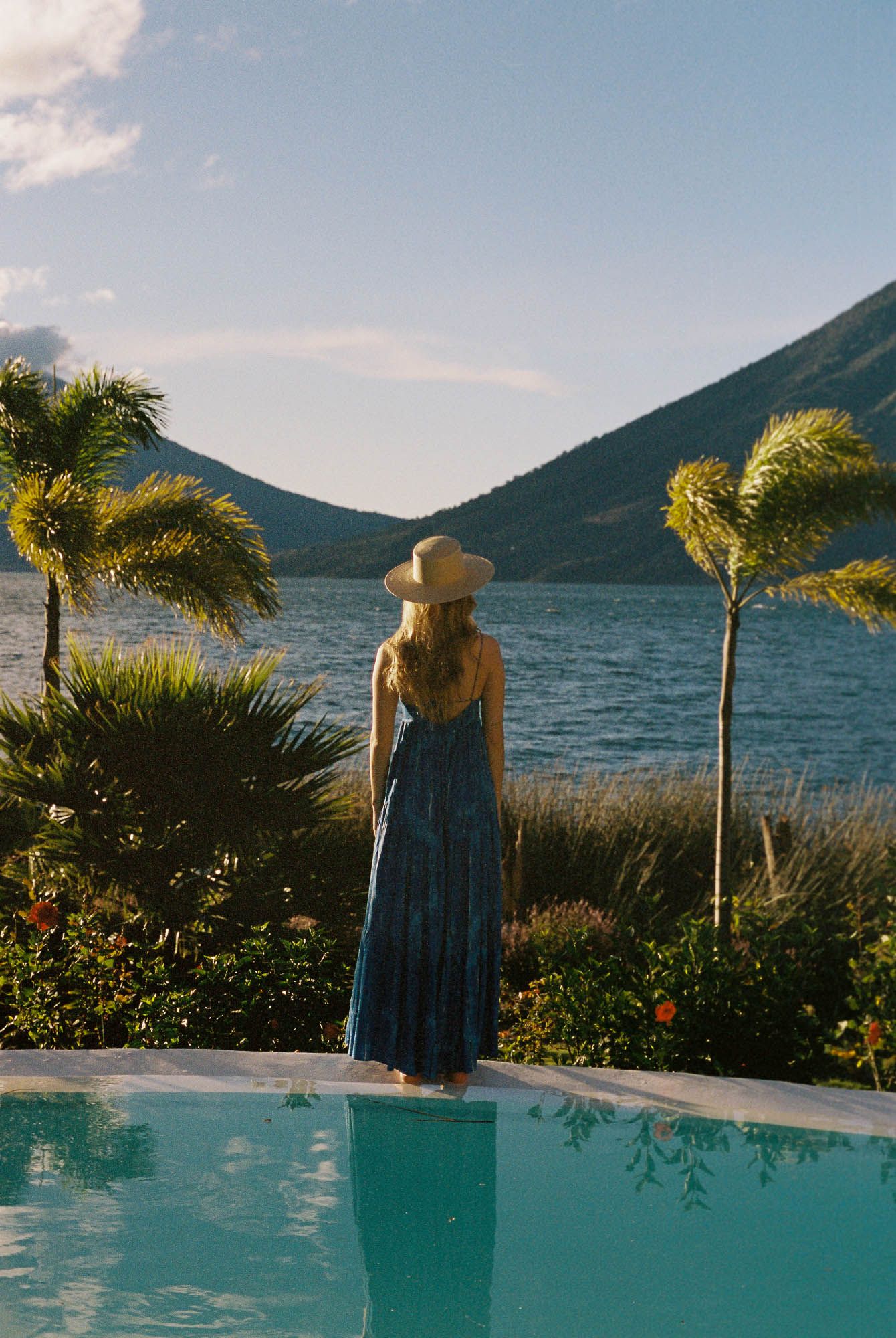 ACQUA MAXI DRESS