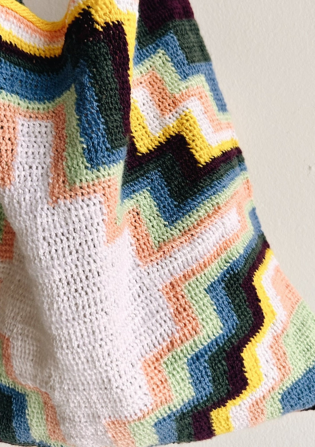 BEK + MERI - MEDIUM CROSS DESIGN BAG
