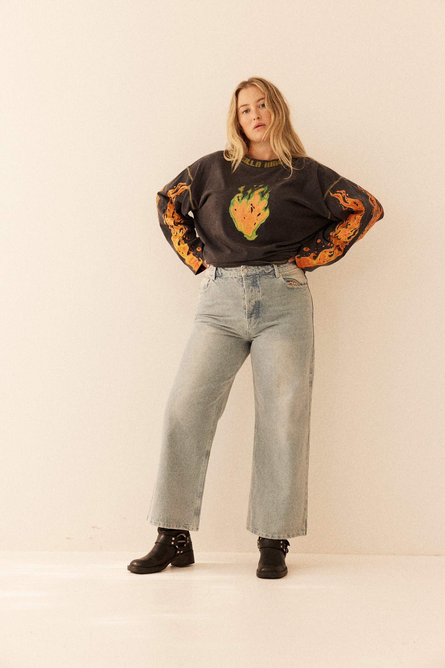 KC ESSENTIAL DENIM JEAN