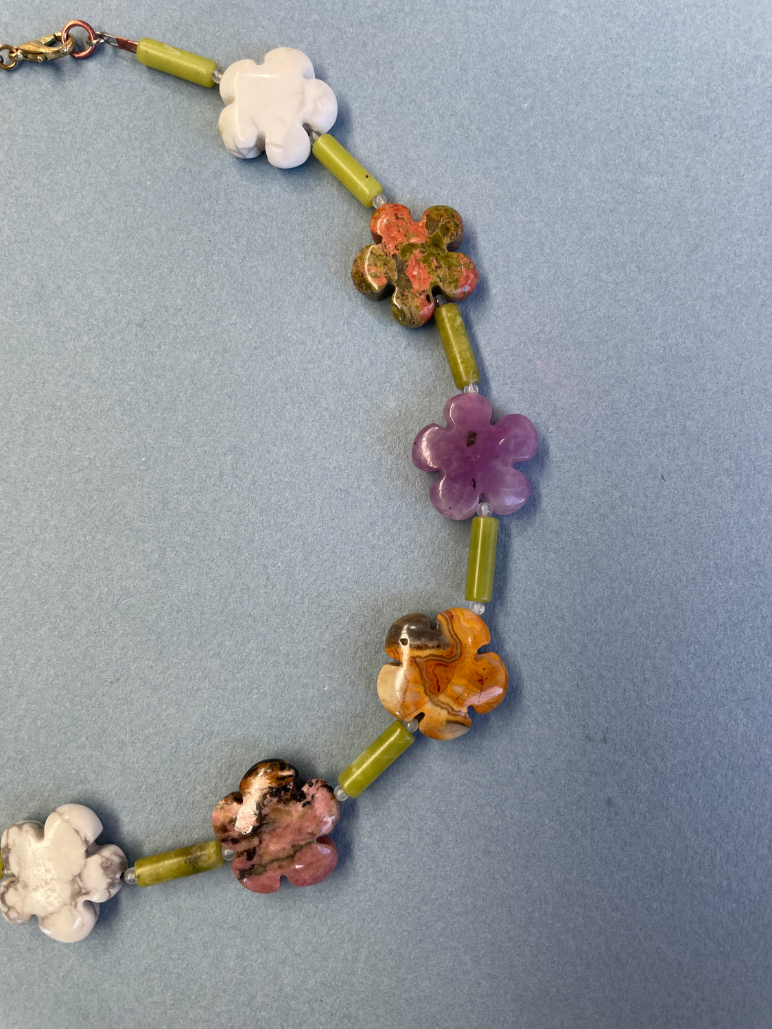 FOR, BY. BLOSSOM PEACEFUL LOVE CHAIN