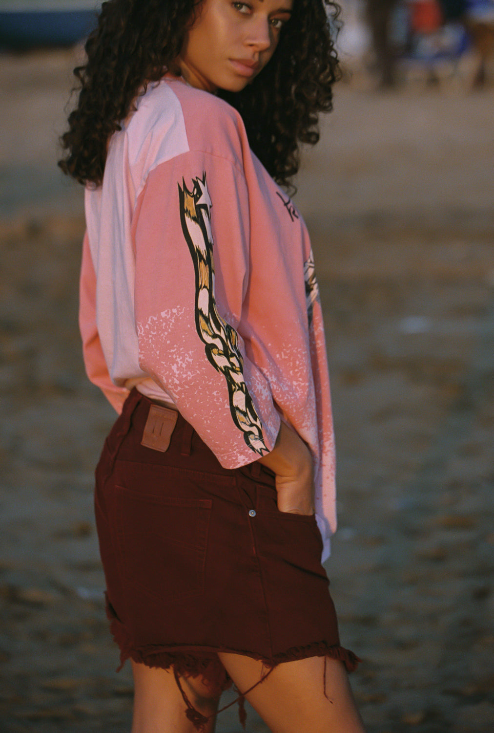 WINE KC ESSENTIAL RECKLESS DENIM SHORT