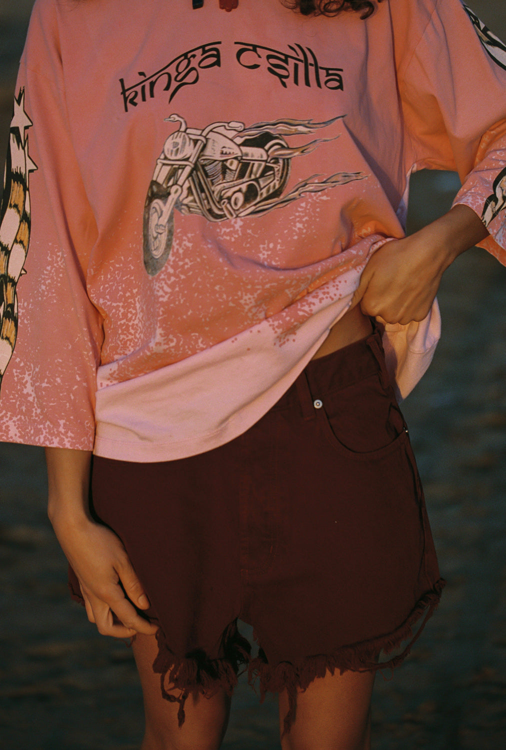 WINE KC ESSENTIAL RECKLESS DENIM SHORT