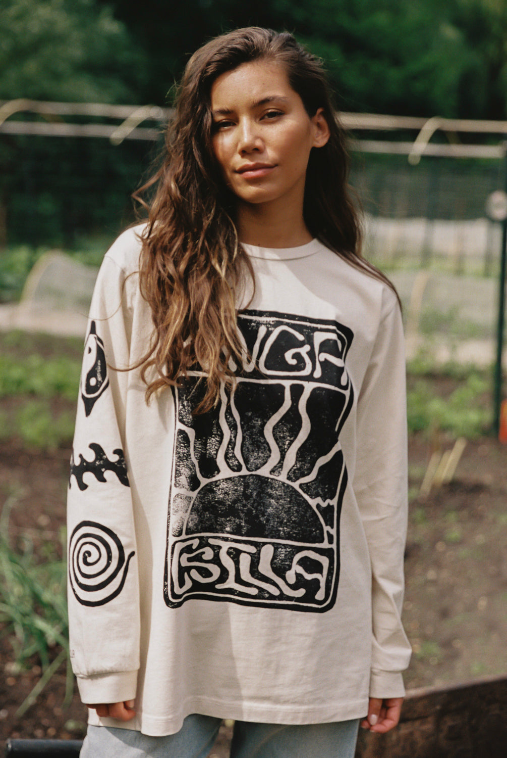 LINO ROSES TEE