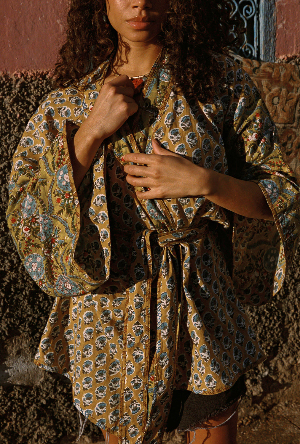 ZOYA SOUVENIR KIMONO & SALWAR PANT