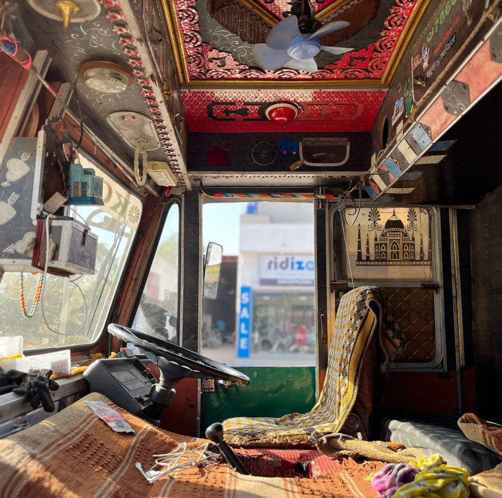 PUEBCO TRUCK SEAT TOTE