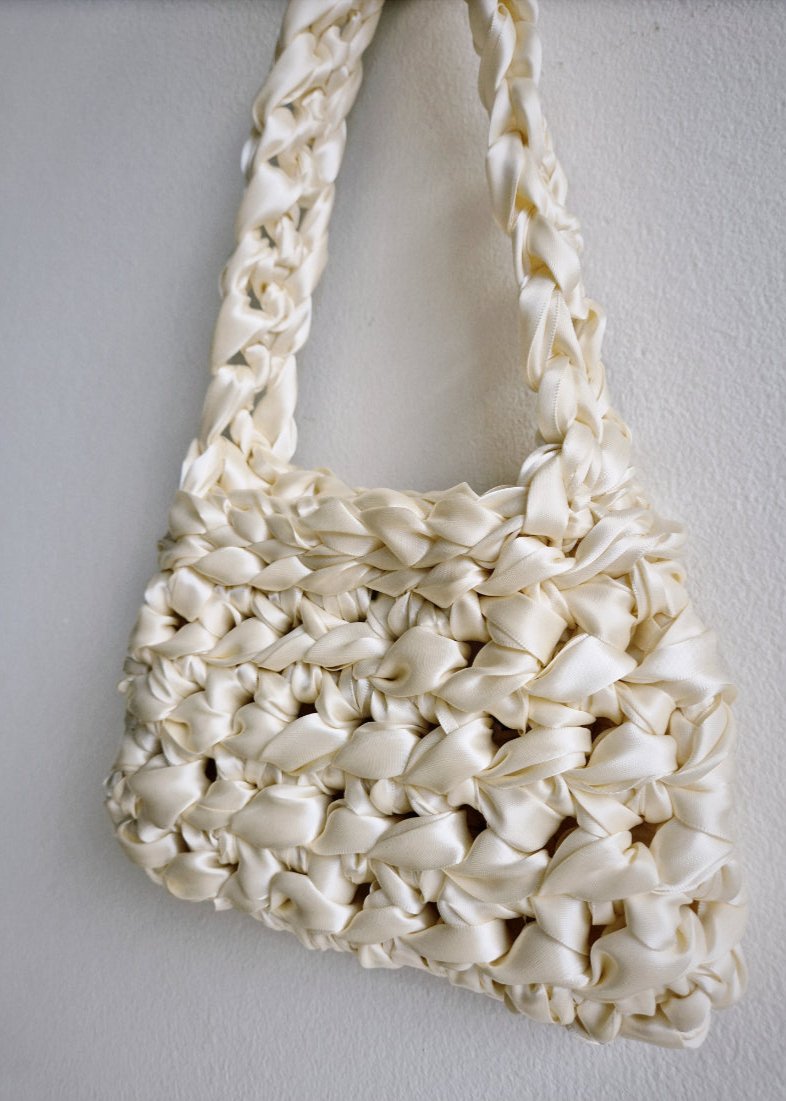 NOTT-IE LONG HANDLE BAG IVORY WHITE