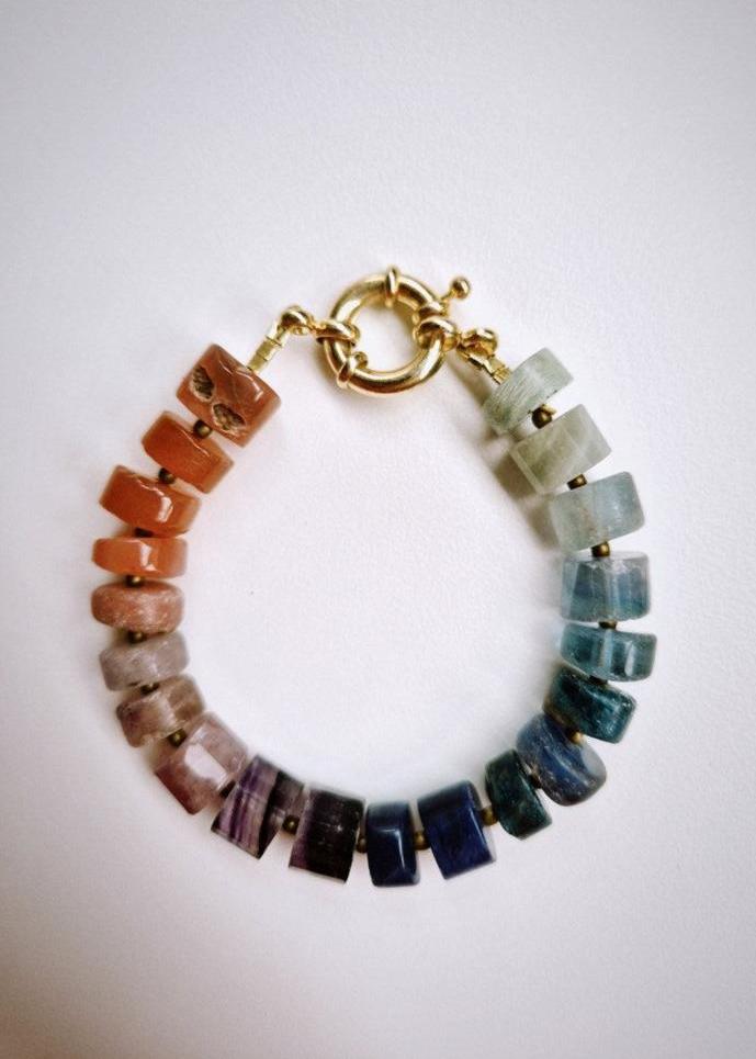 VINTAGE BEAD BRACELET