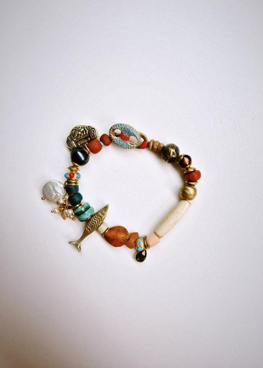 VINTAGE BEAD BRACELET