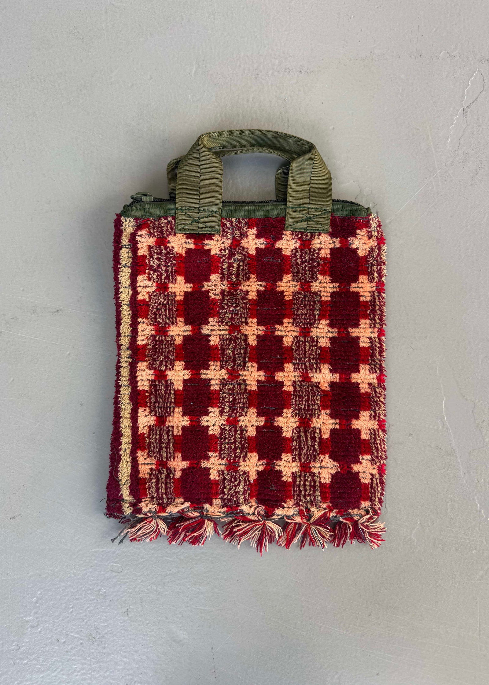 PUEBCO TRUCK SEAT TOTE
